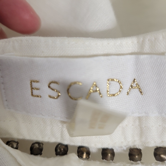 Escada Linen Beautiful Cream Ankle Pants with Embellished Crystals Trim - Picture 7 of 12